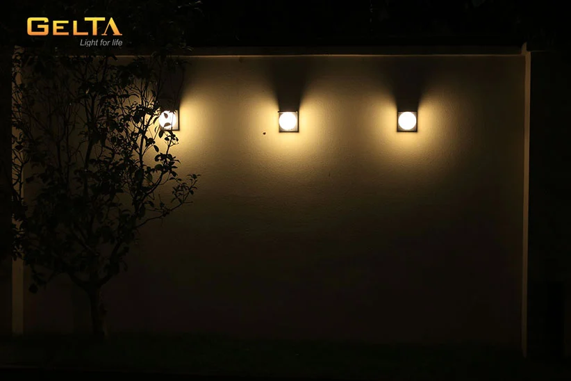 Đèn led trang trí năng lượng tường nhà Gelta