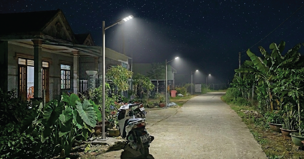 Đèn năng lượng mặt trời liền thể Gelta