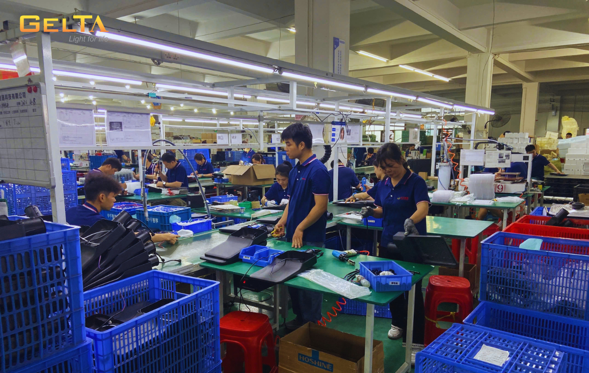 Đèn năng lượng mặt trời Gelta
