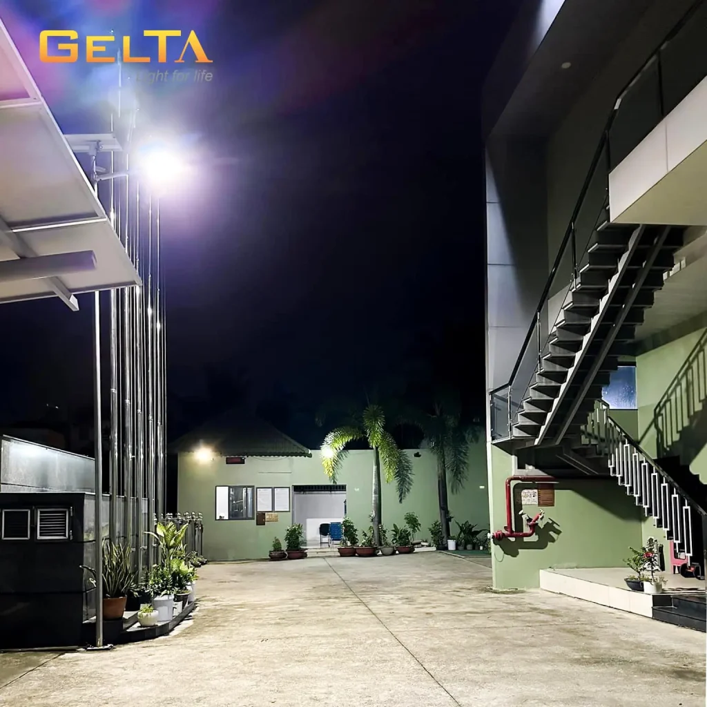ảnh đèn đường năng lượng mặt trời gelta